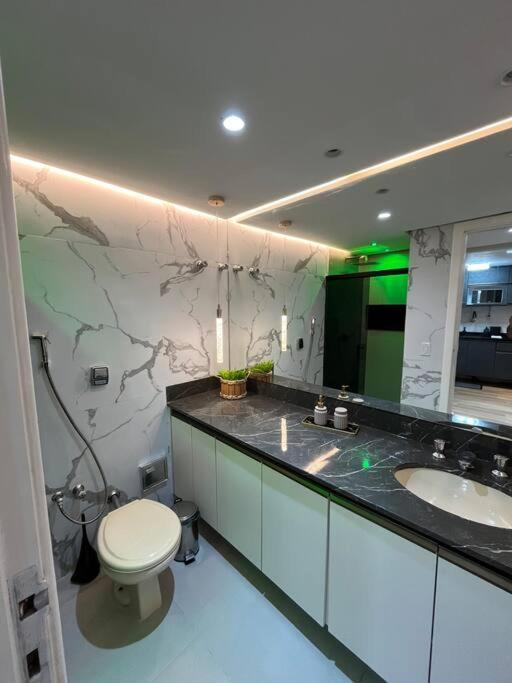 Lindo Apartamento Para Familia Ondina Apart Hotel Salvador Exterior photo